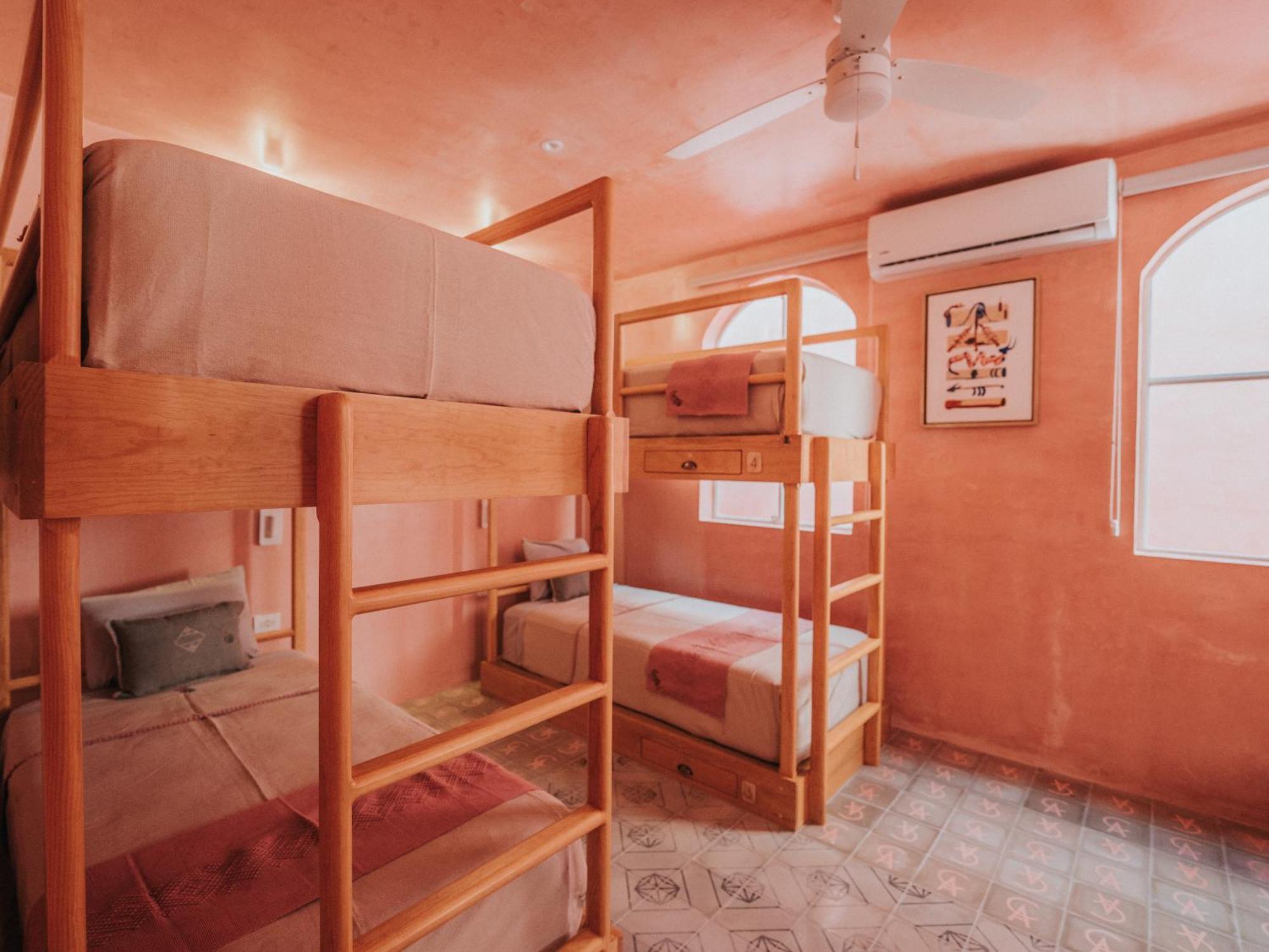 Casa Amate 61 Boutique Hostel Мерида Екстериор снимка